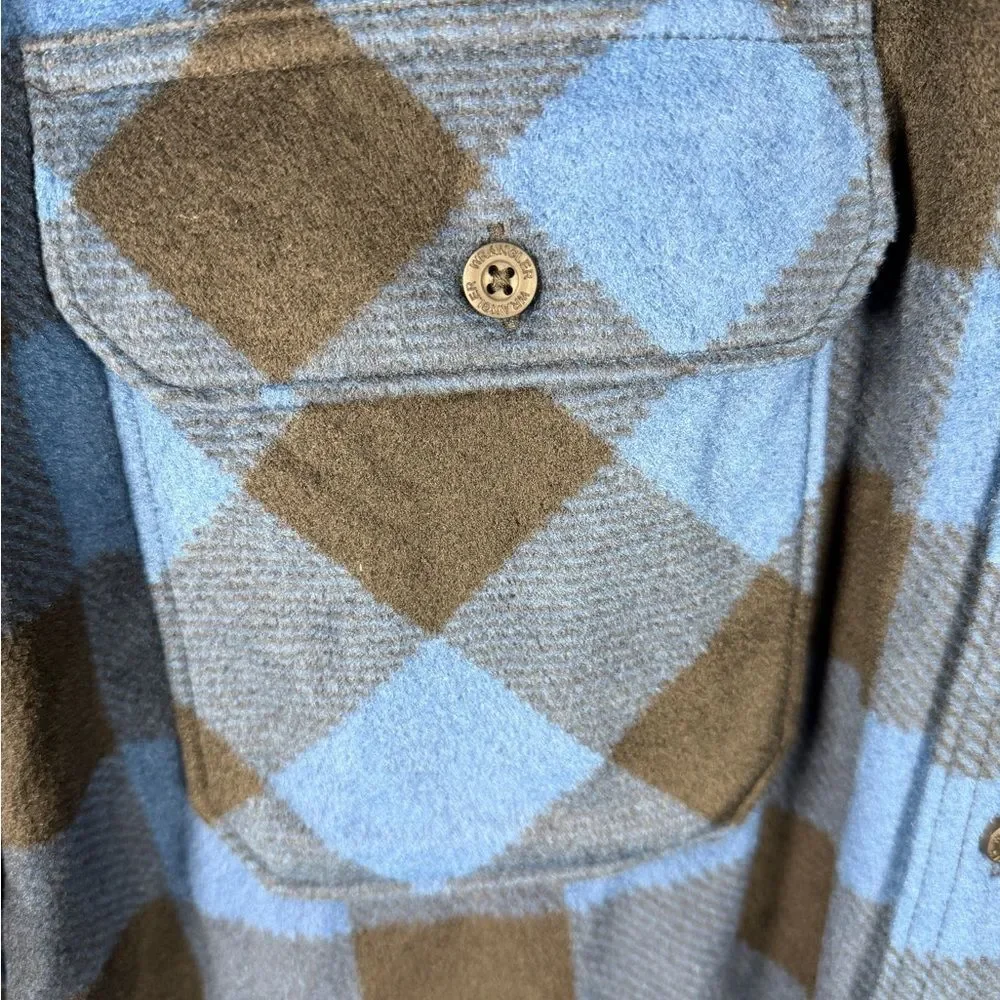 Wrangler Men's Casual Blue and Black Checkered Shirt
